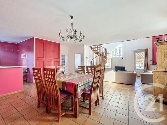 maison à vendre - 6 pièces - 204.7 m2 - FOURQUES - 66 - LANGUEDOC-ROUSSILLON - Century 21 Terres Catalanes