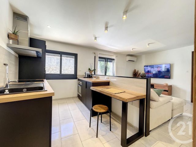 Appartement T2 à vendre - 2 pièces - 49.75 m2 - THUIR - 66 - LANGUEDOC-ROUSSILLON - Century 21 Terres Catalanes