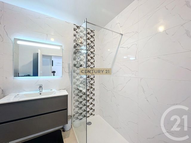 Afficher la photo en grand maison à vendre - 3 pièces - 80.0 m2 - THUIR - 66 - LANGUEDOC-ROUSSILLON - Century 21 Terres Catalanes