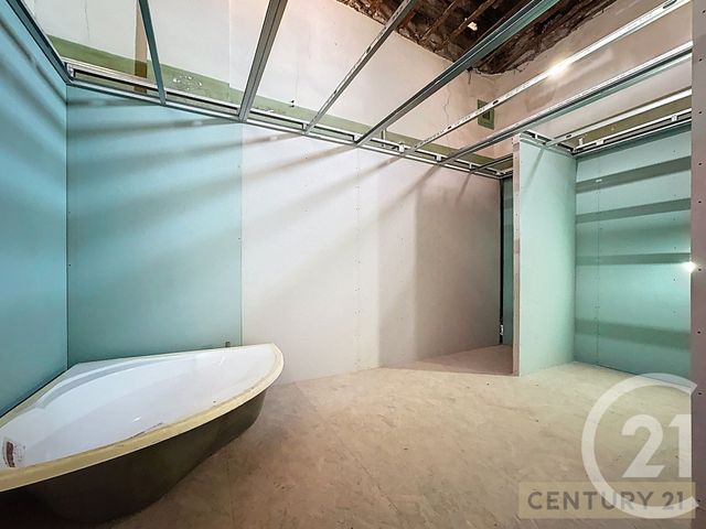 maison à vendre - 4 pièces - 217.4 m2 - THUIR - 66 - LANGUEDOC-ROUSSILLON - Century 21 Terres Catalanes