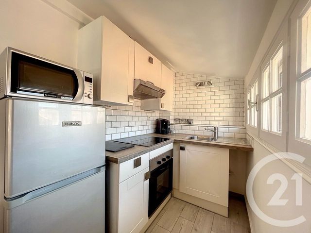 Afficher la photo en grand Appartement F1 à vendre - 1 pièce - 40.11 m2 - PERPIGNAN - 66 - LANGUEDOC-ROUSSILLON - Century 21 Terres Catalanes