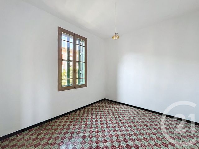Afficher la photo en grand maison à vendre - 7 pièces - 130.3 m2 - FOURQUES - 66 - LANGUEDOC-ROUSSILLON - Century 21 Terres Catalanes