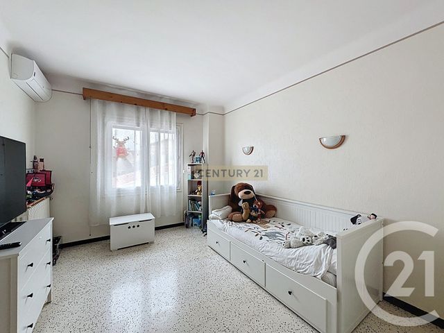 maison à vendre - 7 pièces - 215.52 m2 - FOURQUES - 66 - LANGUEDOC-ROUSSILLON - Century 21 Terres Catalanes